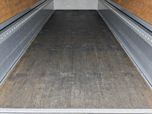 日野 レンジャー 2KG-FD2ABG(2WD)の写真20