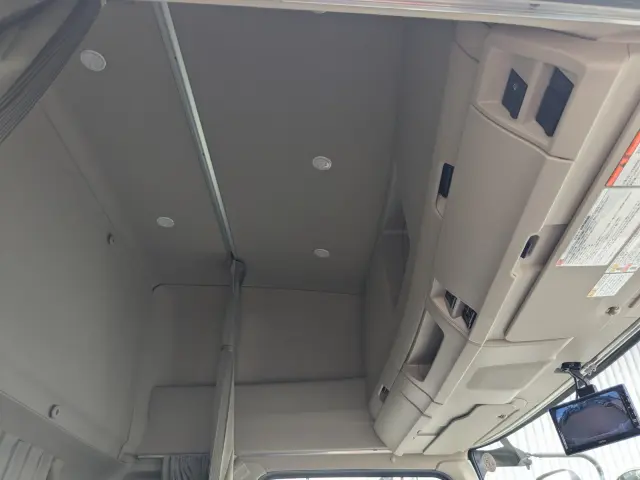 日野 レンジャー 2KG-FD2ABG(2WD)の写真9
