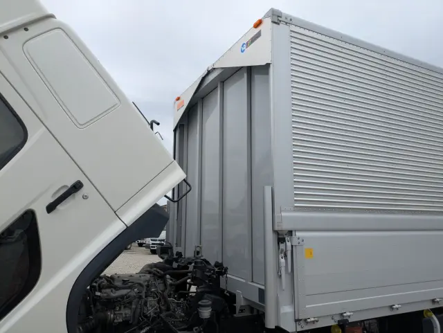 日野 レンジャー 2KG-FD2ABG(2WD)の写真46