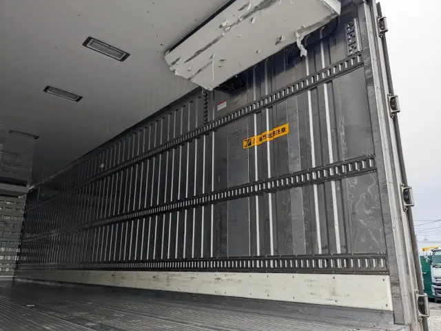 日野 プロフィア 2DG-FS1EHGの写真23