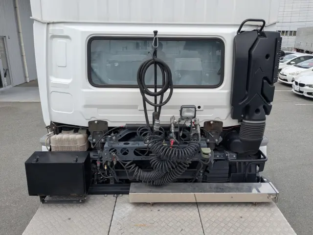 いすゞ ギガ 2RG-EK5DABの写真24