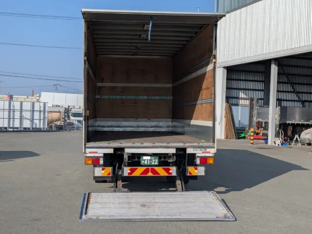 三菱 ファイター 2KG-FK71F(2WD)の写真9