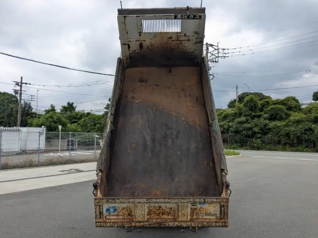 三菱 キャンター TPG-FBA60(2WD)の写真8