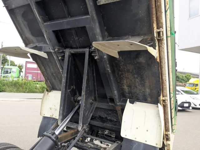 三菱 キャンター TPG-FBA60(2WD)の写真16