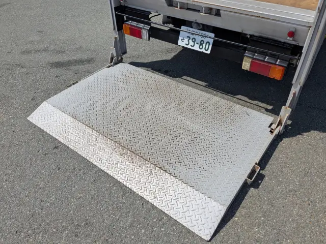 トヨタ ダイナ TKG-XZU605(2WD)の写真35