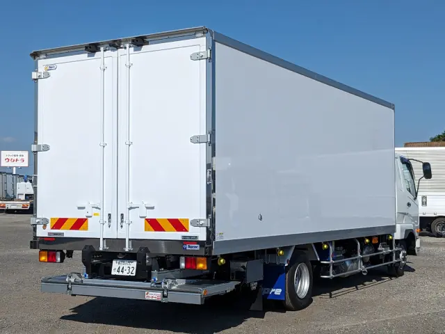 三菱 ファイター 2KG-FK65F(2WD)の写真4