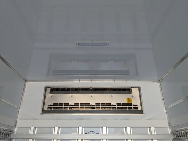 三菱 ファイター 2KG-FK65F(2WD)の写真16