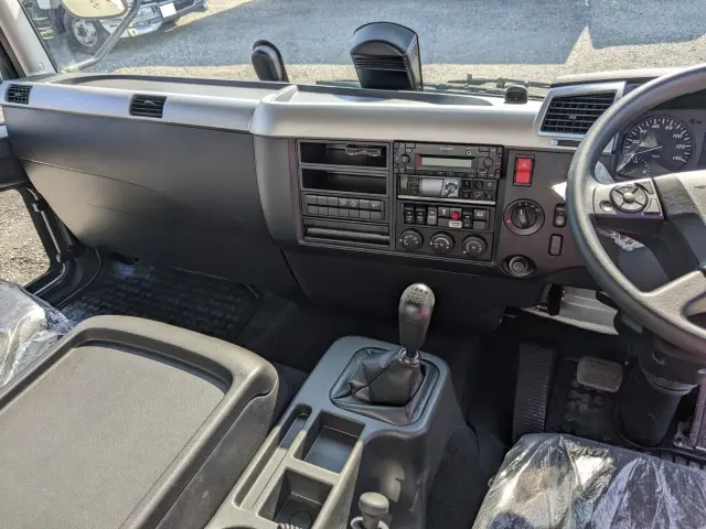 三菱 ファイター 2KG-FK65F(2WD)の写真28