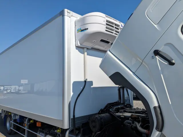 三菱 ファイター 2KG-FK65F(2WD)の写真47