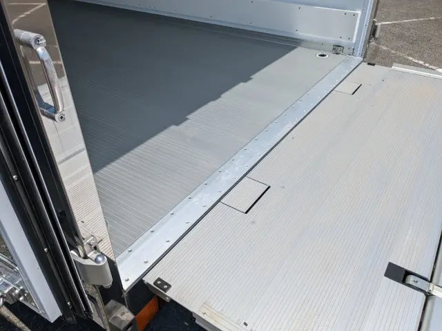 三菱 ファイター 2KG-FK65F(2WD)の写真11
