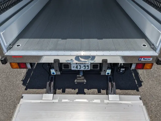 三菱 ファイター 2KG-FK65F(2WD)の写真12
