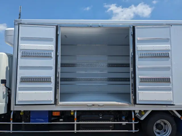 三菱 ファイター 2KG-FK65F(2WD)の写真32