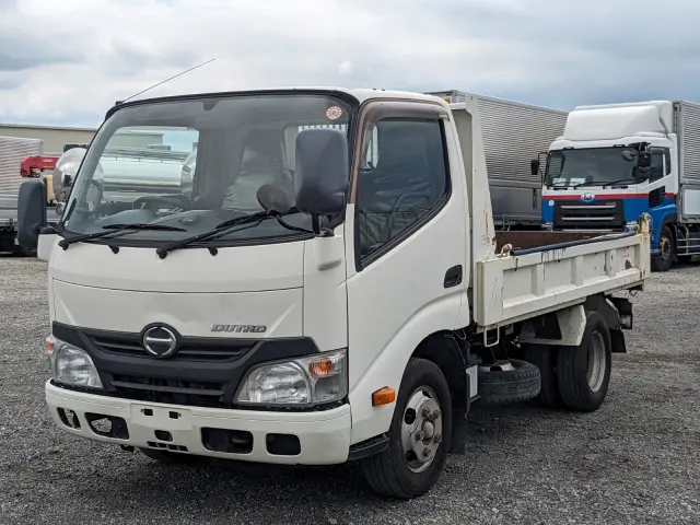 日野 デュトロ TKG-XZC610T(2WD)の写真1