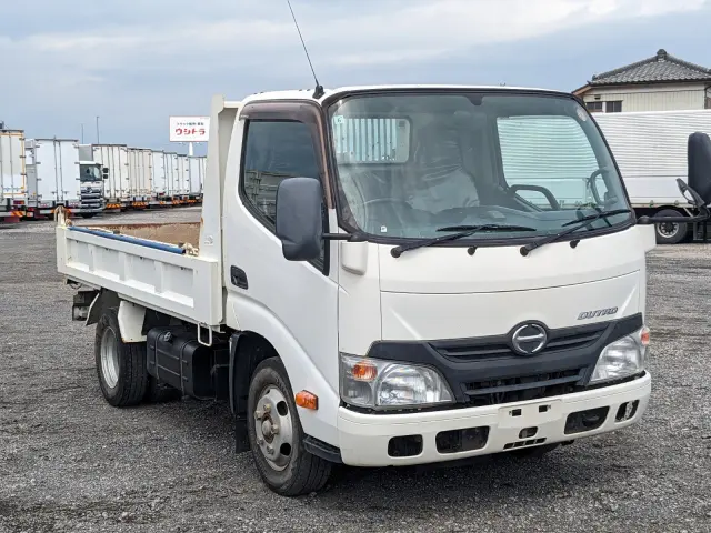 日野 デュトロ TKG-XZC610T(2WD)の写真2