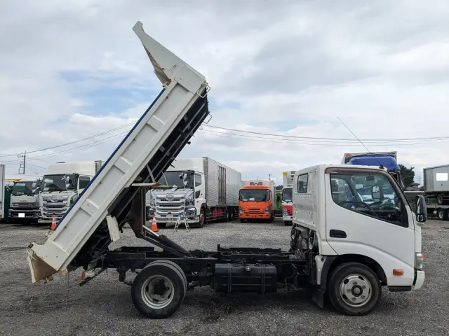 日野 デュトロ TKG-XZC610T(2WD)の写真35
