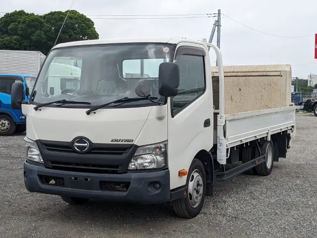 日野 デュトロ TPG-XZU710M(2WD)の写真1