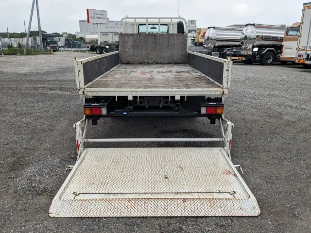 日野 デュトロ TPG-XZU710M(2WD)の写真10