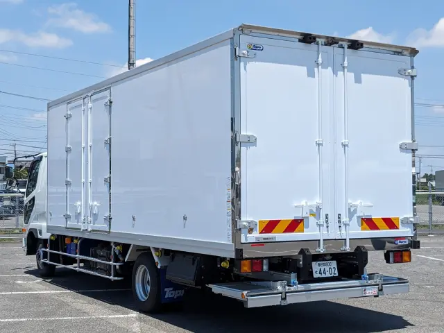 三菱 ファイター 2KG-FK65F(2WD)の写真3