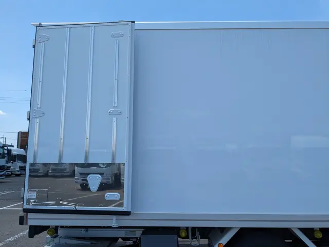 三菱 ファイター 2KG-FK65F(2WD)の写真37