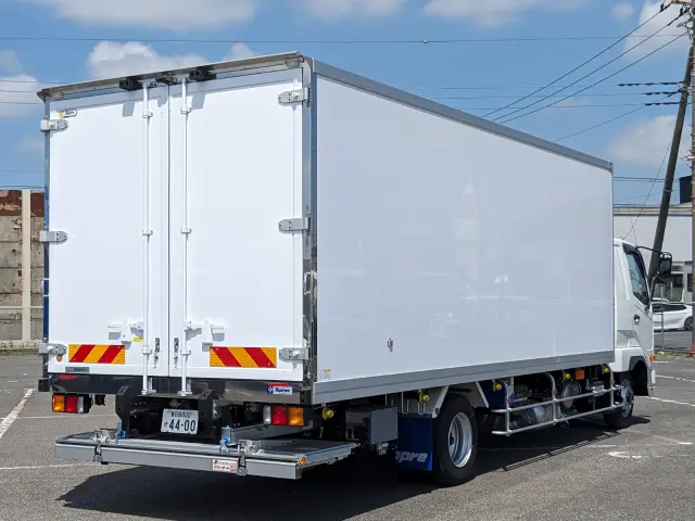 三菱 ファイター 2KG-FK65F(2WD)の写真4