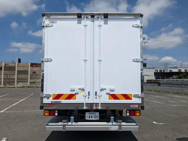 三菱 ファイター 2KG-FK65F(2WD)の写真5