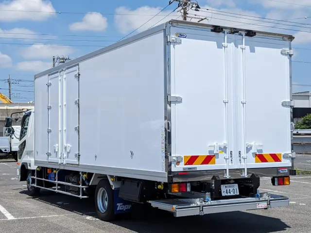 三菱 ファイター 2KG-FK65F(2WD)の写真3