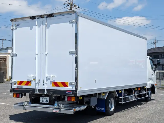 三菱 ファイター 2KG-FK65F(2WD)の写真4