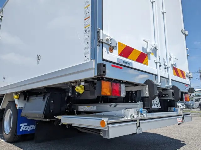 三菱 ファイター 2KG-FK65F(2WD)の写真7