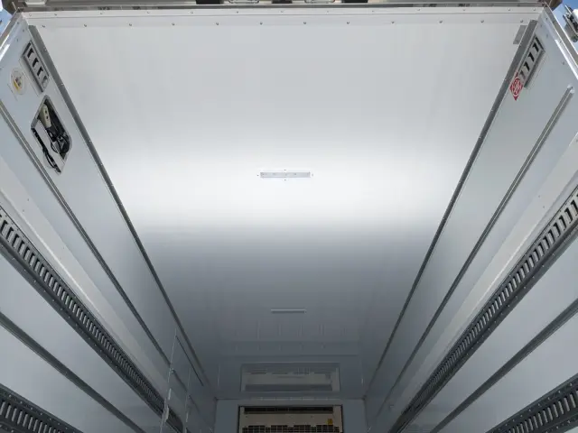三菱 ファイター 2KG-FK65F(2WD)の写真15