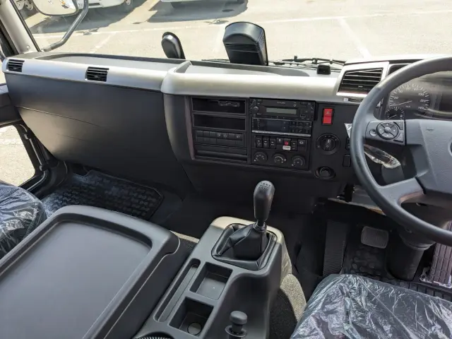 三菱 ファイター 2KG-FK65F(2WD)の写真27