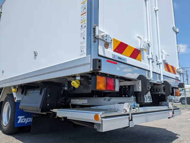 三菱 ファイター 2KG-FK65F(2WD)の写真7