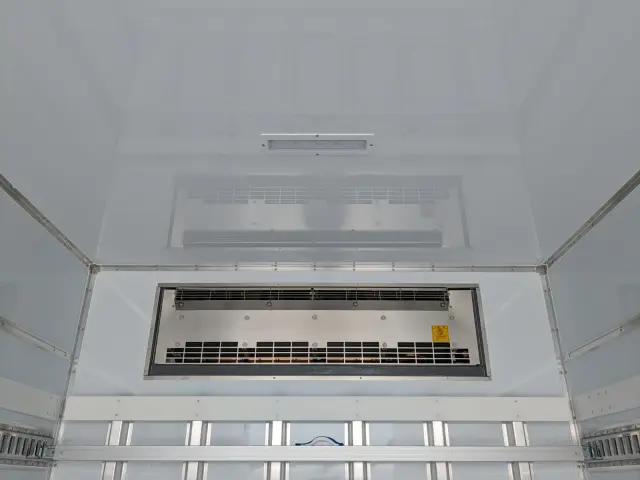 三菱 ファイター 2KG-FK65F(2WD)の写真17