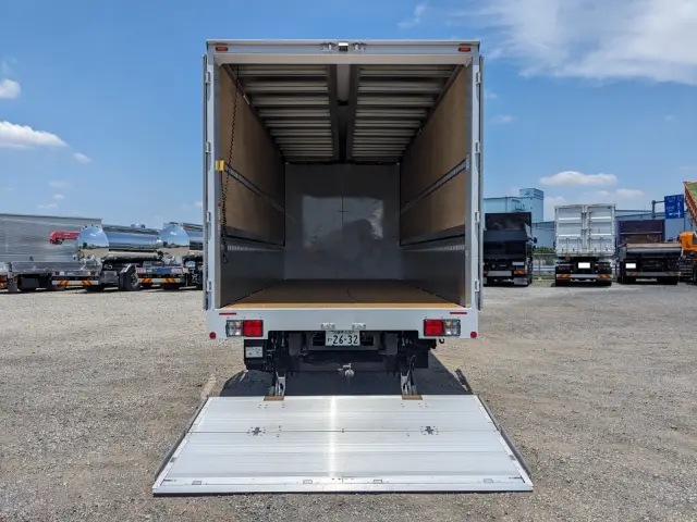 日野 レンジャー 2KG-FD2ABG(2WD)の写真9