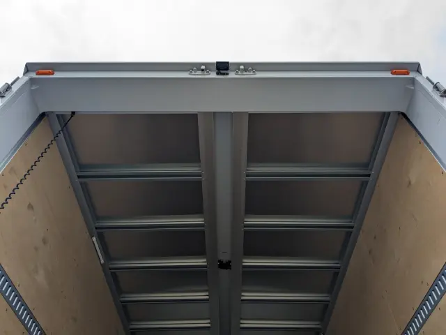 日野 レンジャー 2KG-FD2ABG(2WD)の写真17