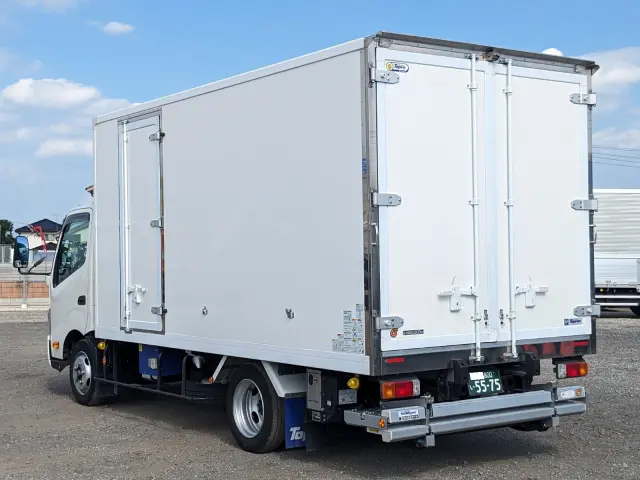 日野 デュトロ 2RG-XZU710M(2WD)の写真3