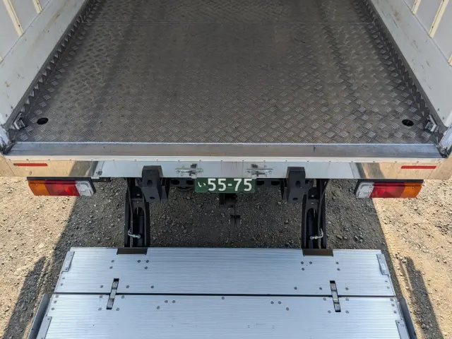 日野 デュトロ 2RG-XZU710M(2WD)の写真12