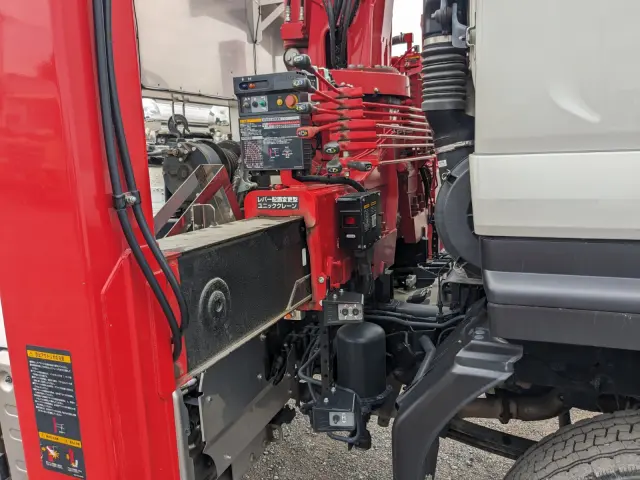 いすゞ フォワード 2KG-FVZ60U2(6x4)の写真18