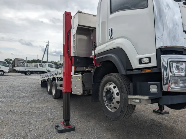 いすゞ フォワード 2KG-FVZ60U2(6x4)の写真39