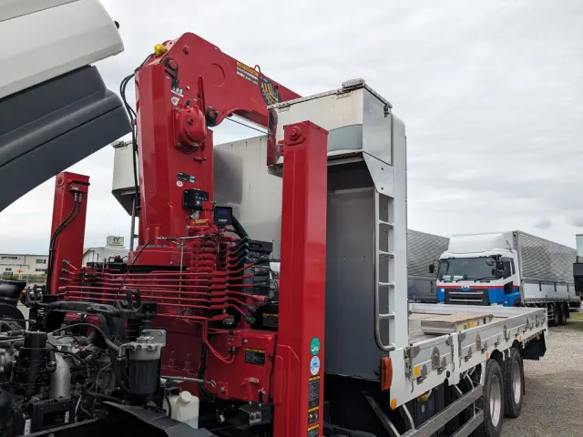 いすゞ フォワード 2KG-FVZ60U2(6x4)の写真44