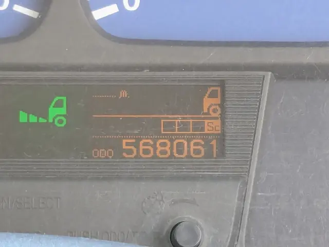 UD クオン QPG-GK5XAB(2WD)の写真23