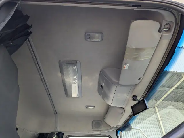 UD クオン QKG-CD5YL(6x2)の写真29