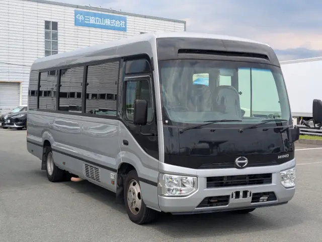 日野 リエッセⅡ SKG-XZB70M(2WD)の写真2