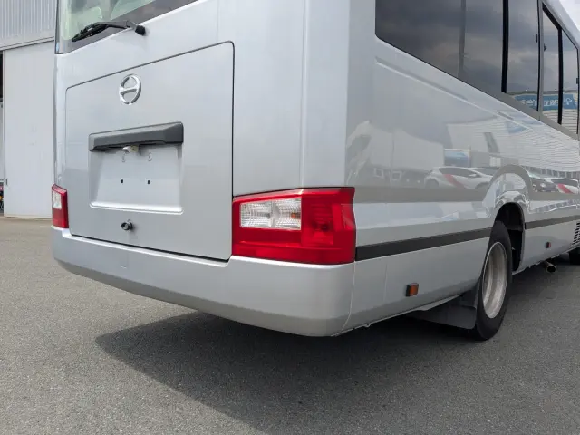 日野 リエッセⅡ SKG-XZB70M(2WD)の写真6