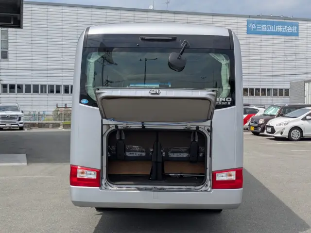 日野 リエッセⅡ SKG-XZB70M(2WD)の写真8