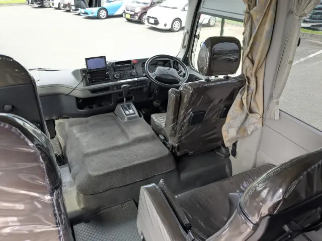 日野 リエッセⅡ SKG-XZB70M(2WD)の写真17