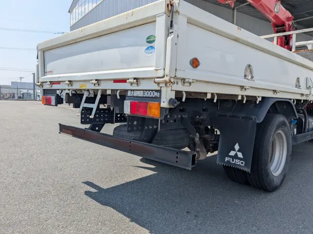 三菱 キャンター TPG-FEA50(2WD)の写真6