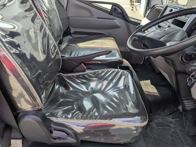 三菱 キャンター TPG-FEA50(2WD)の写真12