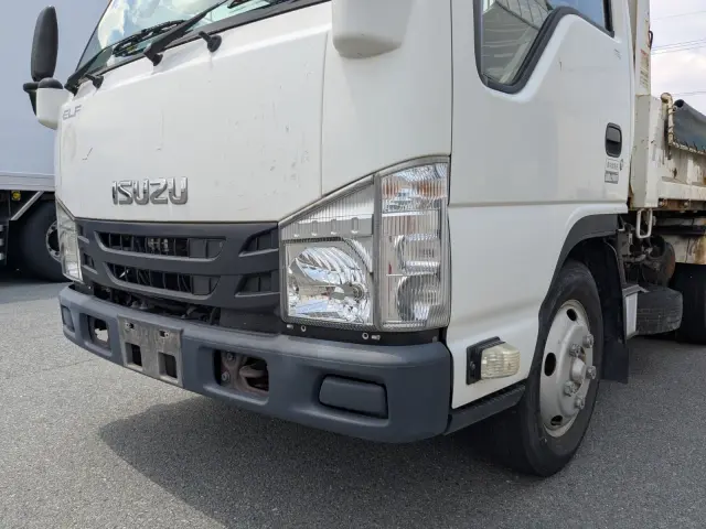 いすゞ エルフ TPG-NKR85AN(2WD)の写真16
