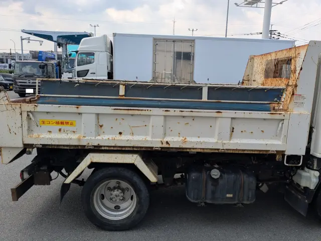 いすゞ エルフ TPG-NKR85AN(2WD)の写真23