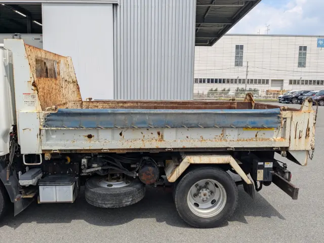 いすゞ エルフ TPG-NKR85AN(2WD)の写真24